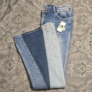 Buckle Jeans